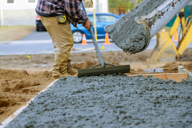 Best Commercial Concrete Contractor  in Pequot Lakes, MN